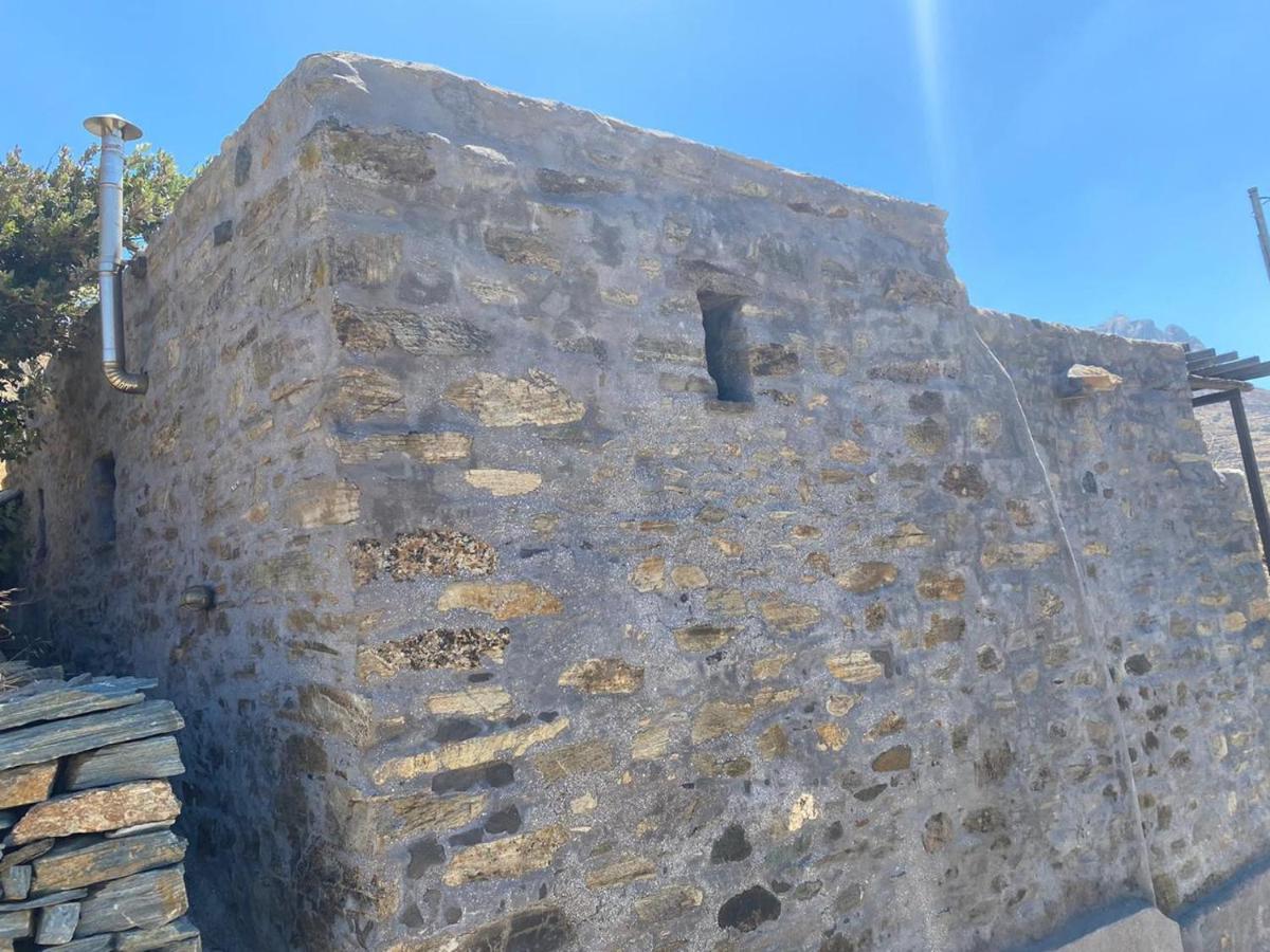 Alonaki Tinos House Holiday home