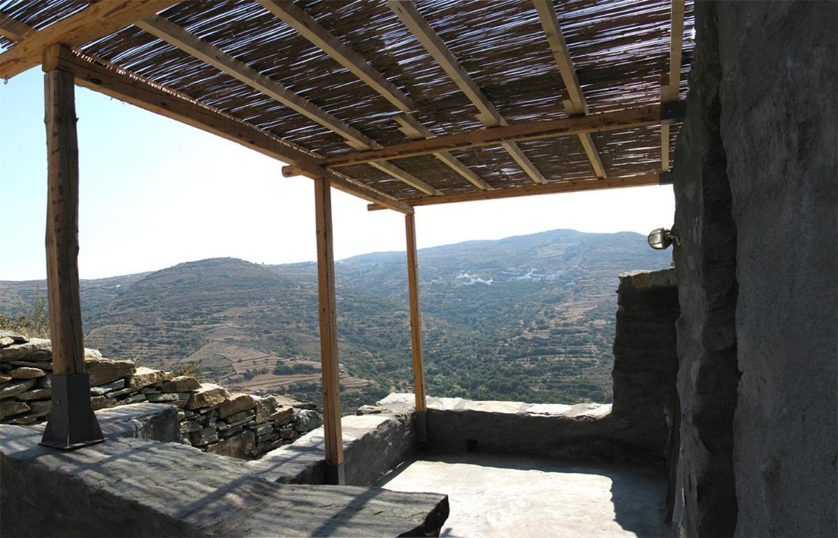 Alonaki Tinos House *